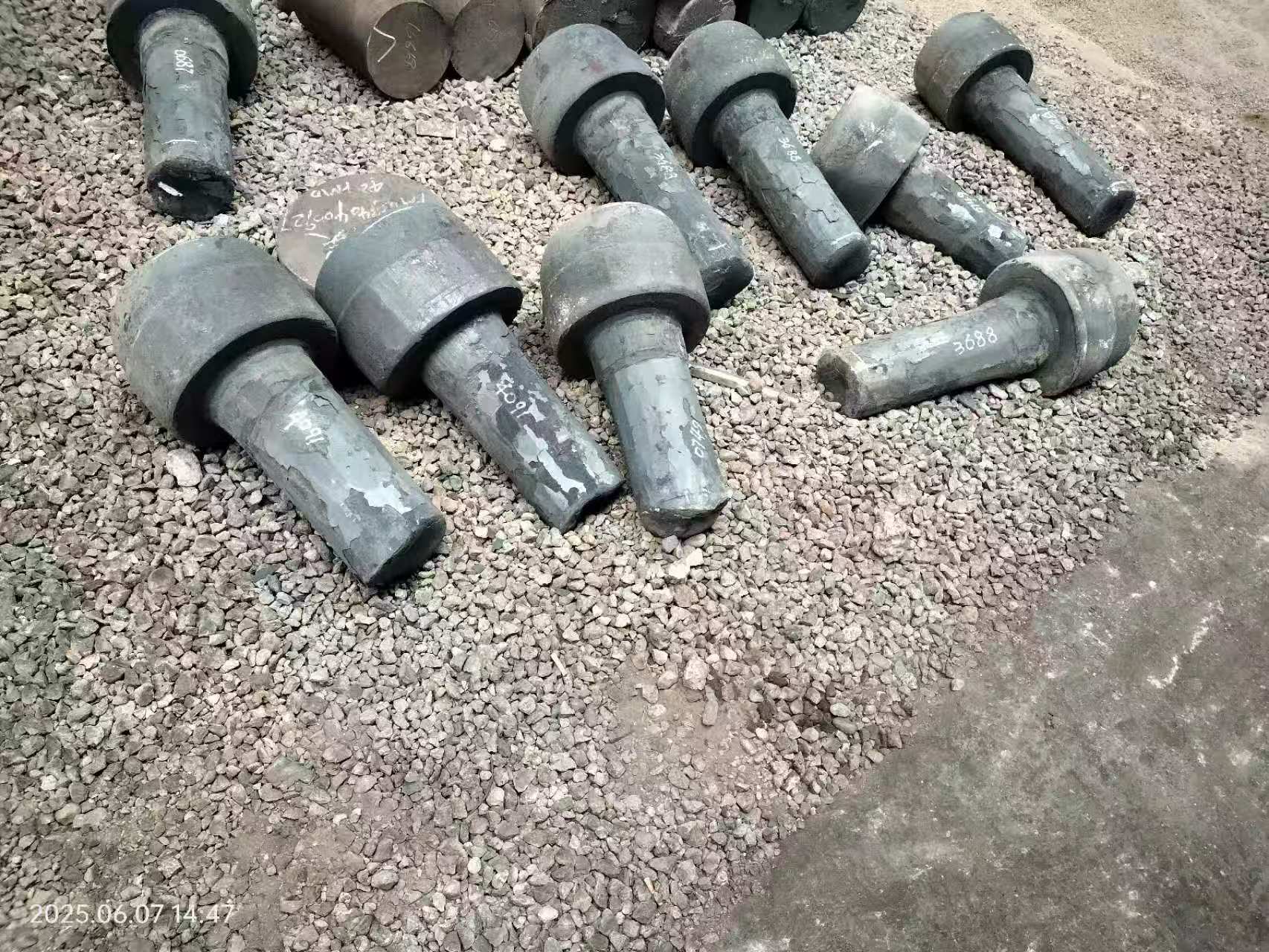 Kaip pagerinti aviacijos kaltinių našumą kontroliuojant temperatūrą ir slėgį Kaip pagerinti aviacijos kaltinių našumą kontroliuojant temperatūrą ir slėgį